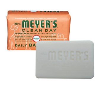 MRS. MEYERS CLEAN DAY, DAILY BAR SOAP, GERANIUM SCENT, 5.3 OZ / 150g